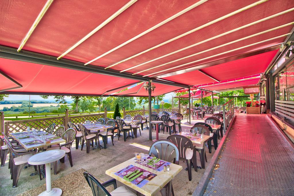 Logis Hotel Restaurant Le Chalet Du Mont Roland Sampans 외부 사진